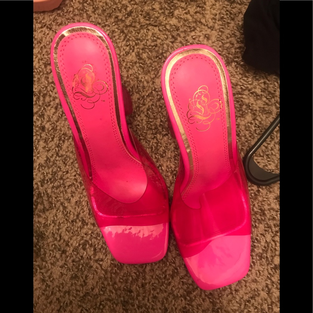 Pink Heels
